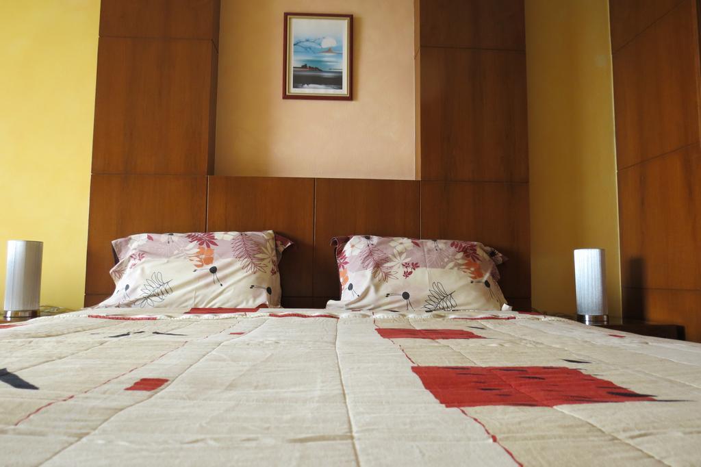 Apartemen Royal Hill Condotel *