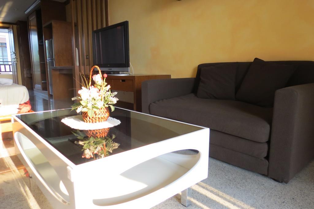 Apartemen Royal Hill Condotel