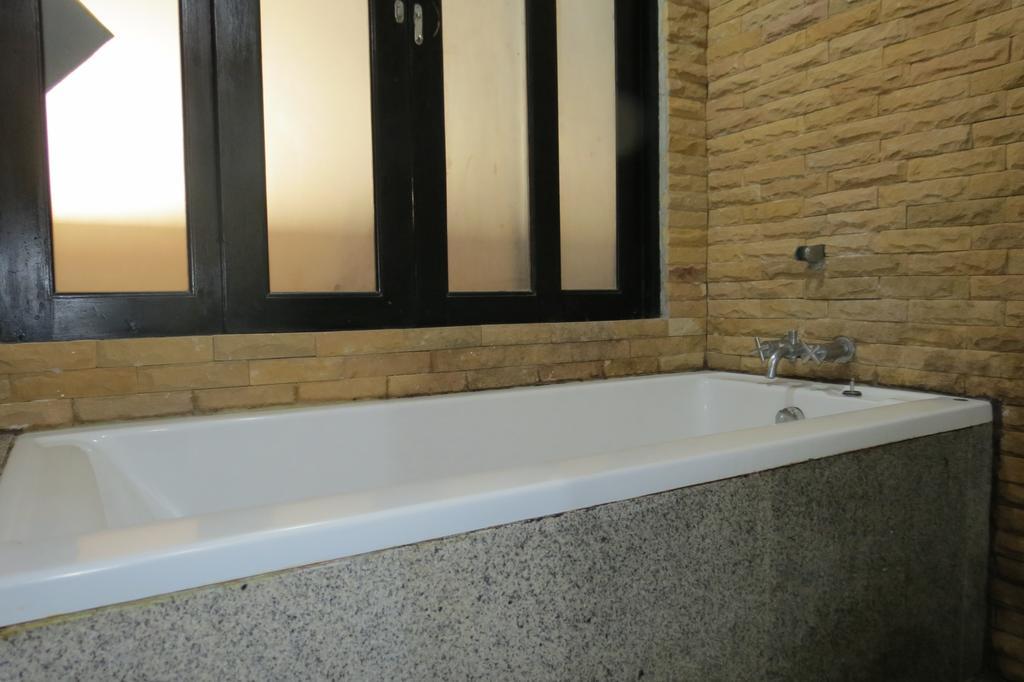 Apartemen Royal Hill Condotel *